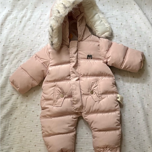 Murmurbear Pink Baby Snowsuit with Hood - Picture 2 of 10